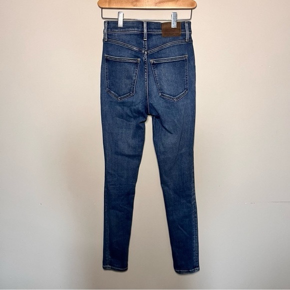 MEC Womens Blue Heathered Pullover Crewneck Medium - Picture 3 of 6